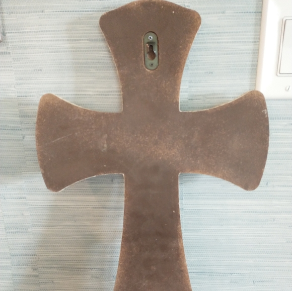Rustic cross - Picture 2 of 2